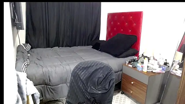 nothikaaari Pertunjukan Webcam
