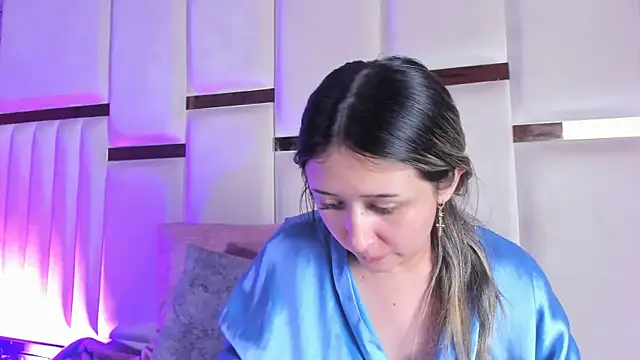 ANLLELOAndANGELA Pertunjukan Webcam