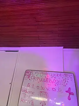 צ'אט XXX בשידור חי של coraline_vera