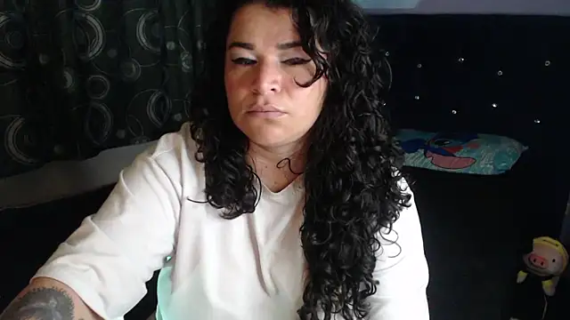 ANGELIQUE_KLANE Chat XXX in diretta