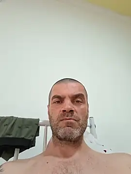 MASTERBALCANIAN webcam show