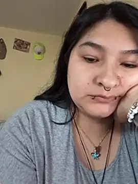 LauraHorny69 Webcam show