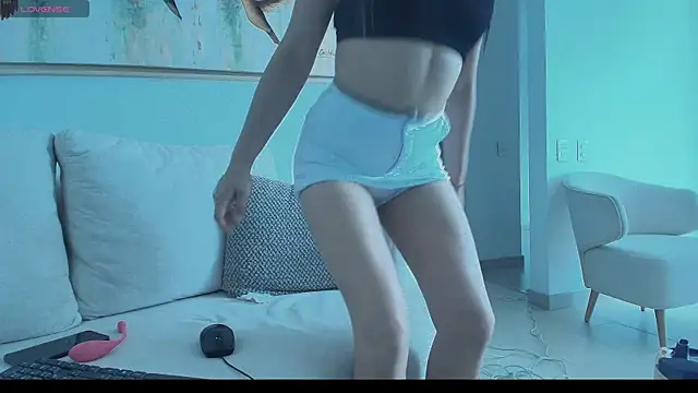 Онлайн чат XXX cloe_eevans