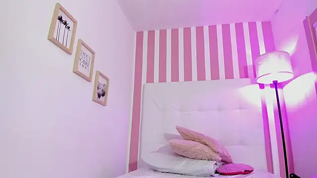 Molly_h0t's Live XXX Chat