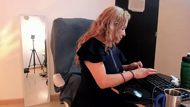 Ivonne_4 Obrolan Langsung XXX