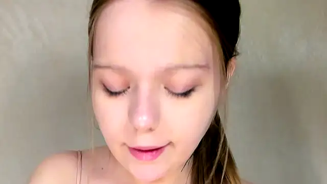 MelMooon – Live XXX-chat