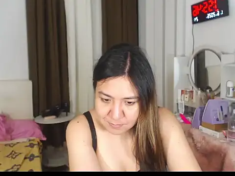 stellahugeX's Live XXX Chat