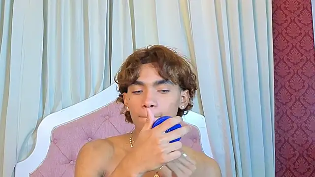 AlanCutee Live XXX-Chat