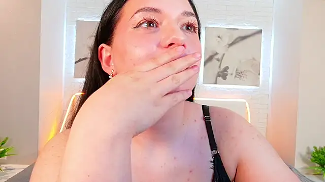 Grand_Vita Live XXX-Chat