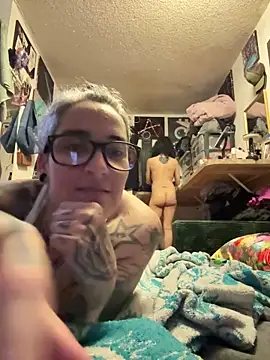 inkdmagz's Live XXX Chat