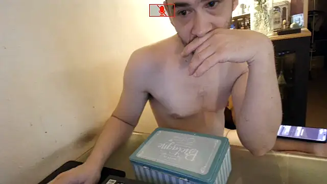 צ'אט XXX בשידור חי של Hgay6935