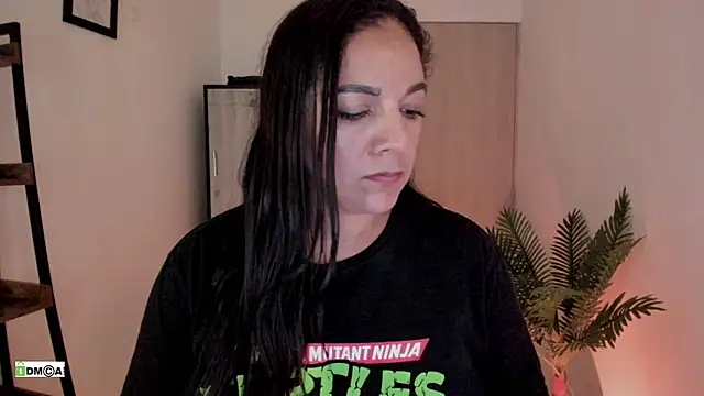 urcute_kitten Live XXX-chat