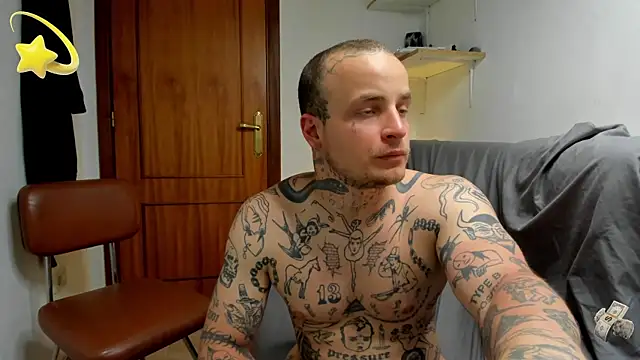 Webkamerová show layneinchains