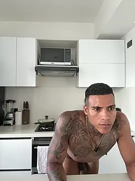 Show de JhonDenis na webcam