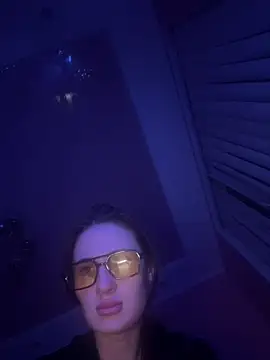 צ'אט XXX בשידור חי של Flossy_Vettie
