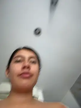 Sembang XXX Secara Langsung sara_calderon