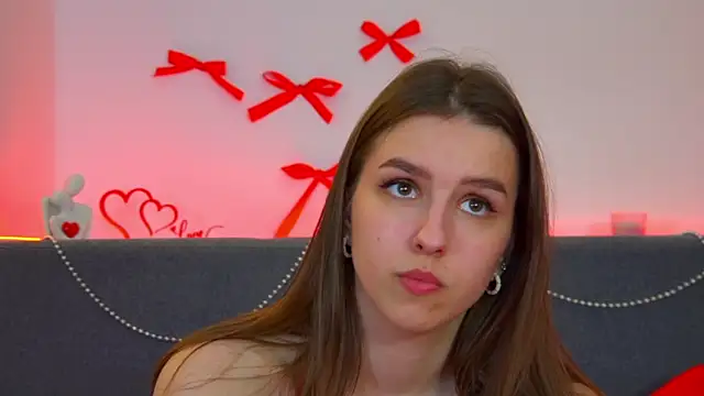 AliceAtkins – Naživo XXX chat