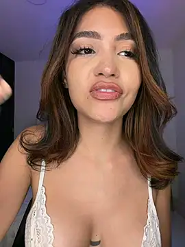 Emily_Rous01 Live XXX-chat