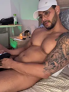 Živý XXX chat aron_taylor29