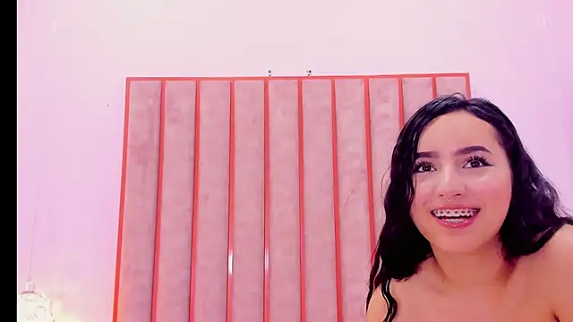 Zoe_Monrow's Live XXX Chat