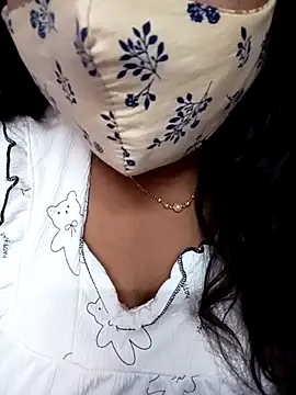 Ammu14399 Adlı Modelin Canlı XXX Sohbeti