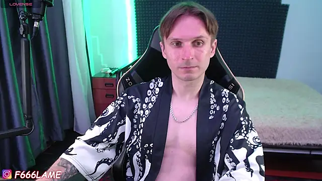 F666LAME's Live XXX Chat