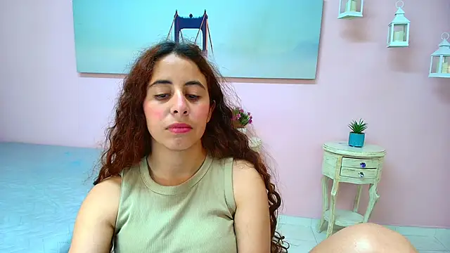 scarlett_clyde: онлайн-секс-чат