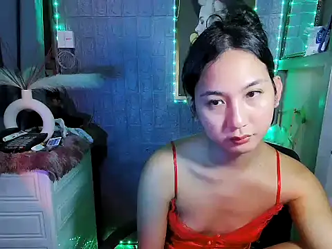 Nathalie_Smith19 Pertunjukan Webcam