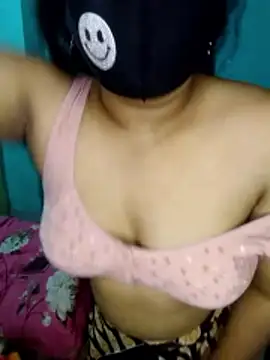 priya2098 在線直播表演