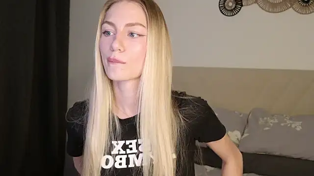 GabriellaOlsen Adlı Modelin Canlı XXX Sohbeti