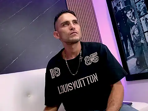 Živý XXX chat Andres_Colins1