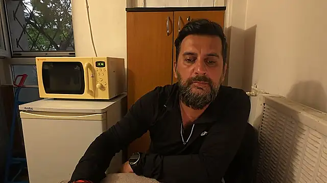 TARKAN1 XXX чат на живо