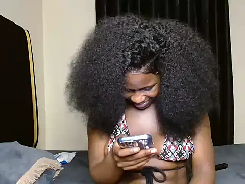 XXX chat uživo modela sexxytracy