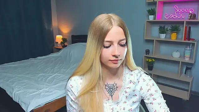 DeniseMekus Chat XXX live