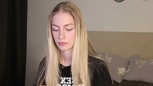 GabriellaOlsen Chat XXX in diretta