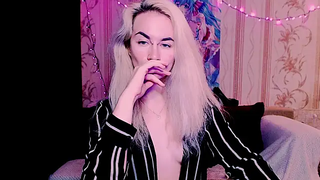 xxxcharismaaa 라이브 XXX 채팅