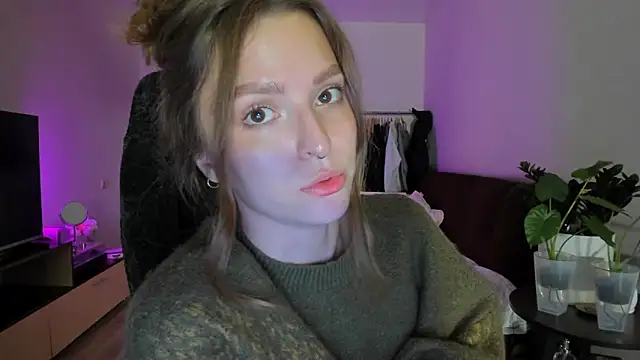 MollyRufous élő XXX-chatje