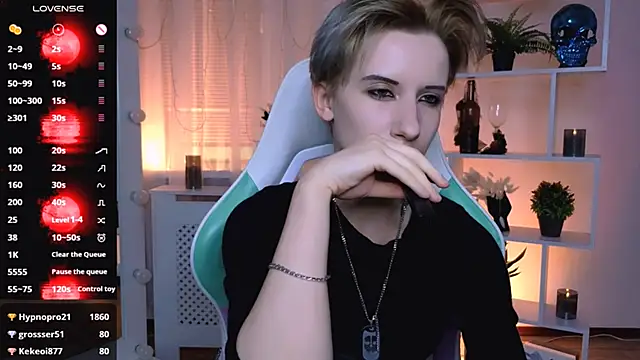 Živý XXX chat _Rein_ramm