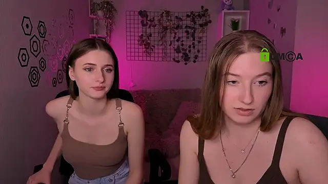 nekky_mouse – Naživo XXX chat