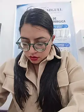 SOFI__10 – Naživo XXX chat