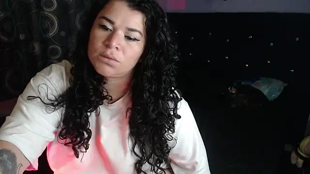 ANGELIQUE_KLANEのライブXXXチャット