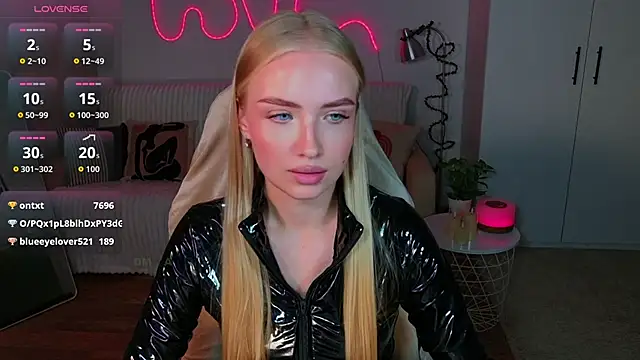 Chat XXX Live TessaGrays