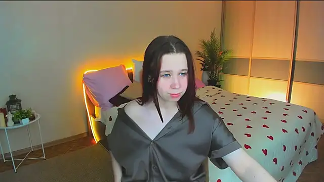 MooonlightSkyn Live XXX chat
