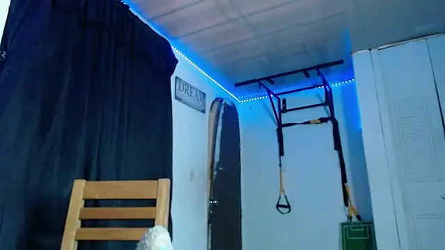 Adam_Hudsond – Naživo XXX chat
