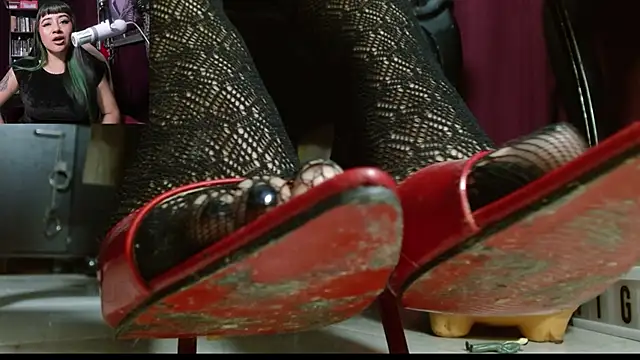 Sembang XXX Secara Langsung MeGoddesSara
