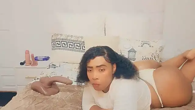GiantBootyMilf 现场XXX聊天