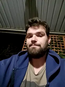 BeardedCubZAn Webbikameraesitys