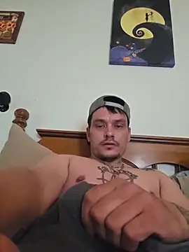 twistafatpipe's Live XXX Chat
