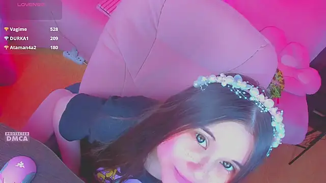 Онлайн чат XXX Lolisuccub