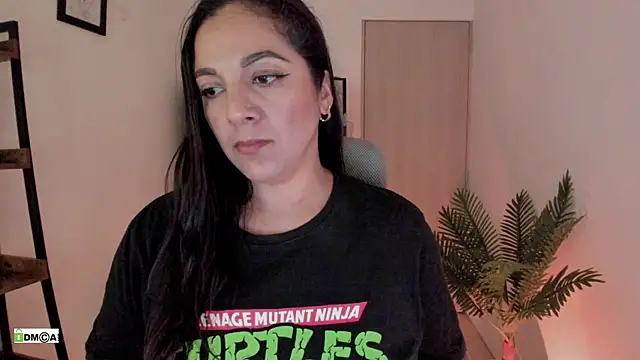 urcute_kitten Live XXX Chat